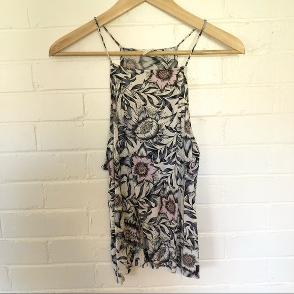 Floral flowy tank top - Picture 3 of 7